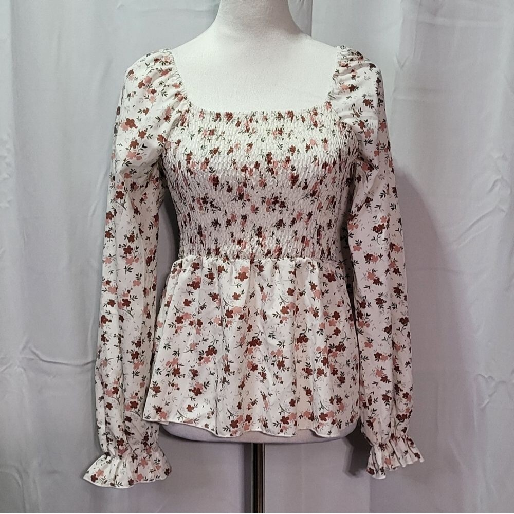 SHEIN Women's White Floral Smocked Long Sleeve Blouse Size Small (4) ๐ - Picture 2 of 11